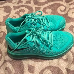 Nike running neutral ride/ soft tennis shoes